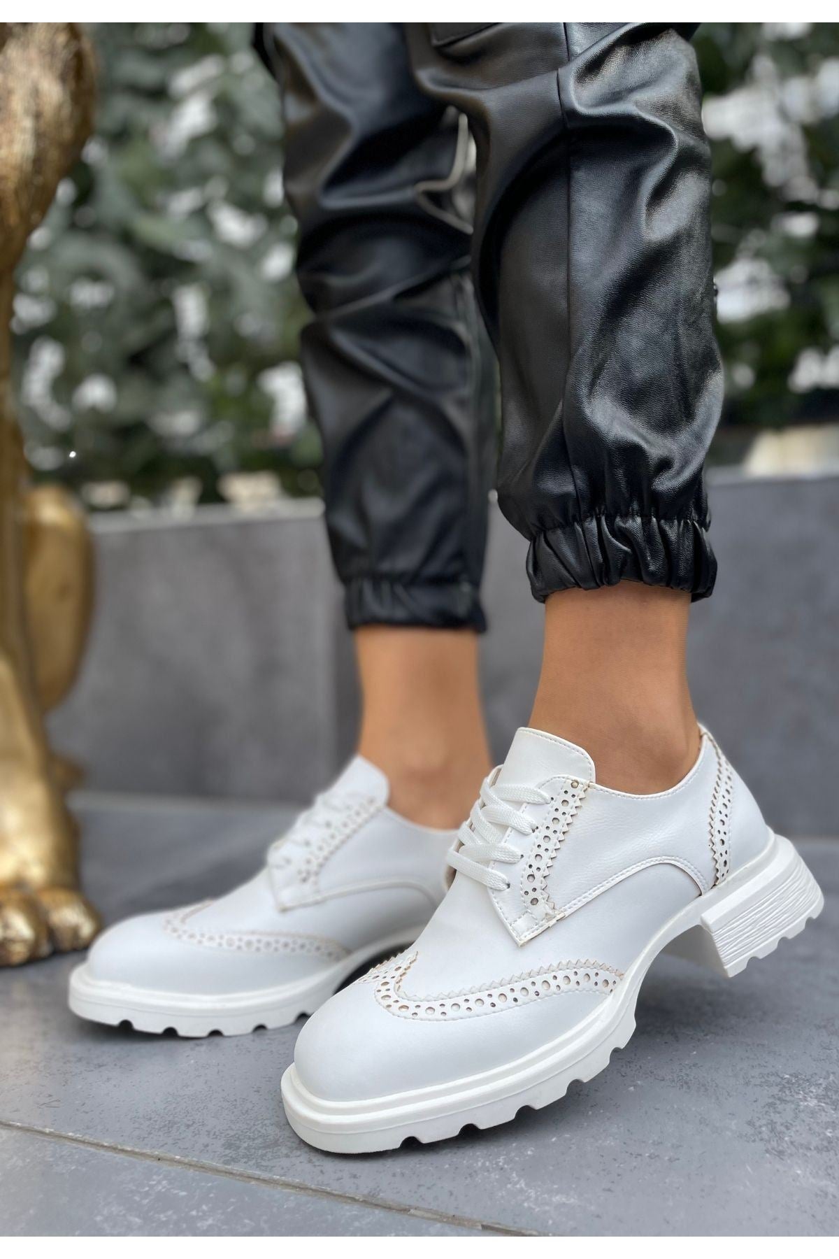 White Leather Women's Laced Shoes