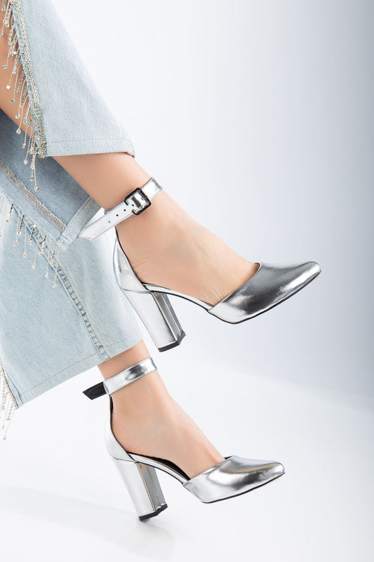 Heeled Silver Leather Heeled Shoes