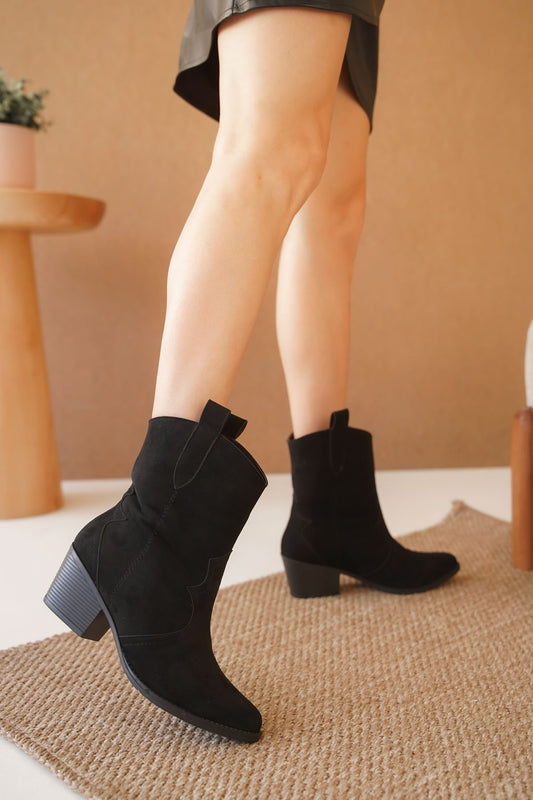 Women's Cowboy Boots - Black Suede