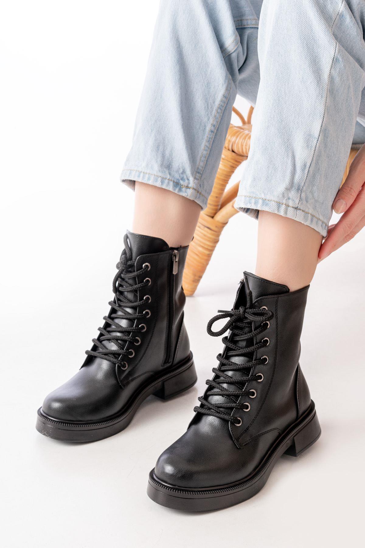 Black Leather Flat Heeled Lace Up Zippered Daily Women's Boots