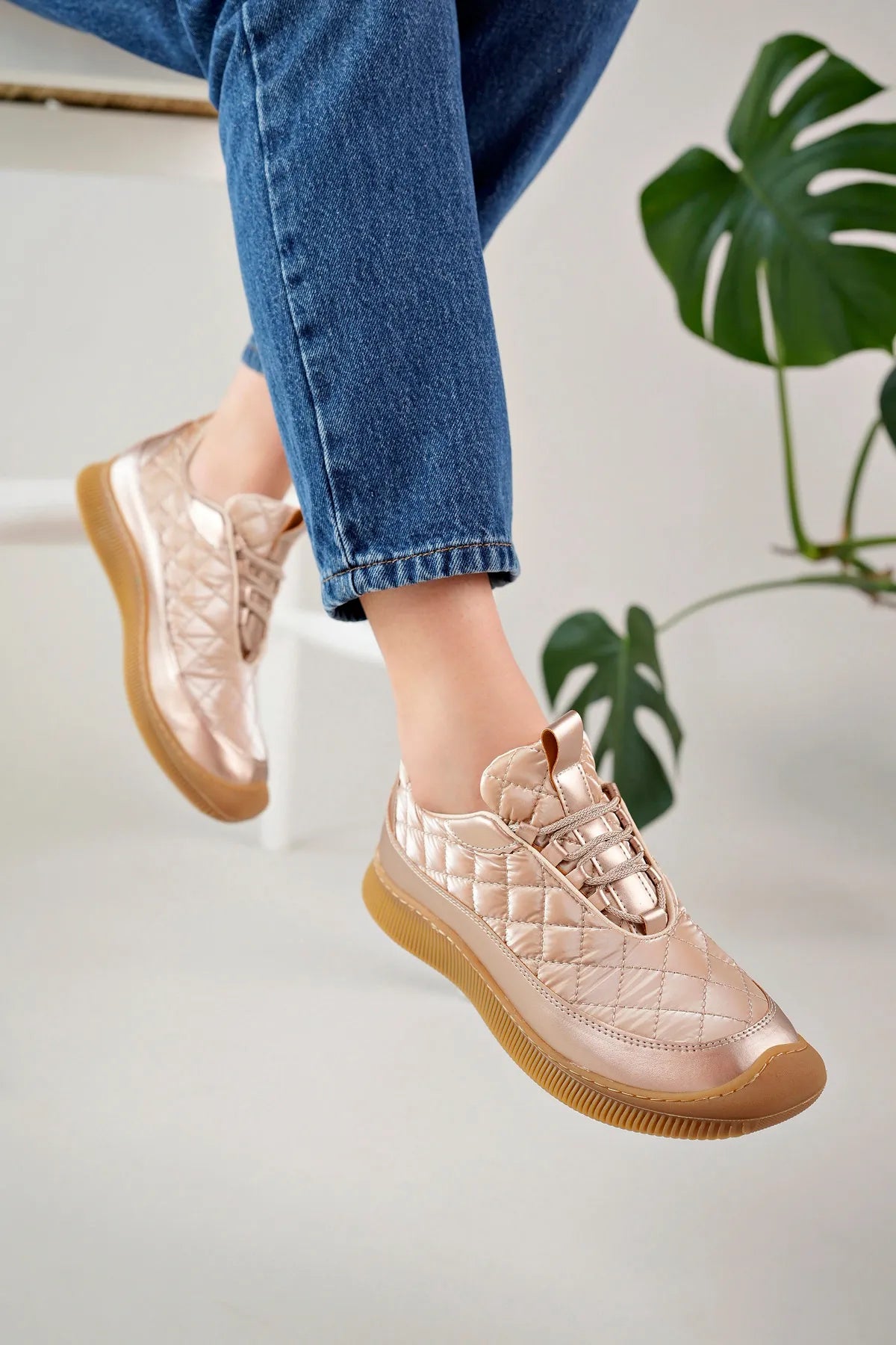 Women's Rubber Sole Casual Rose Gold Casual Sneakers