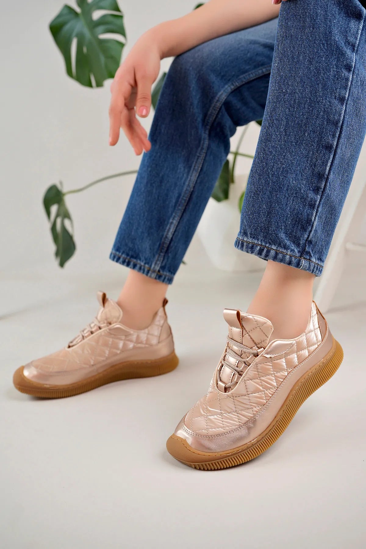 Women's Rubber Sole Casual Rose Gold Casual Sneakers