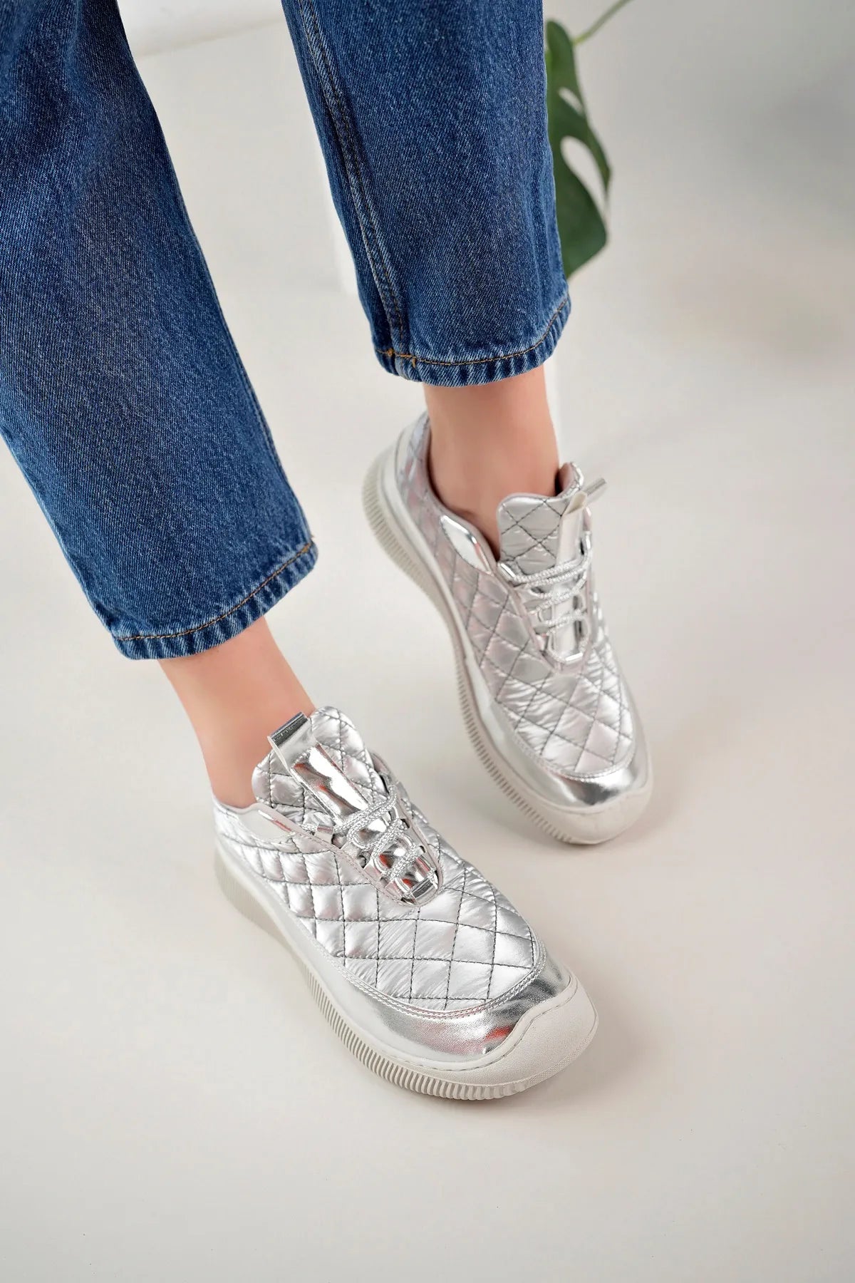 Women's Rubber Sole Casual Silver Casual Sneakers