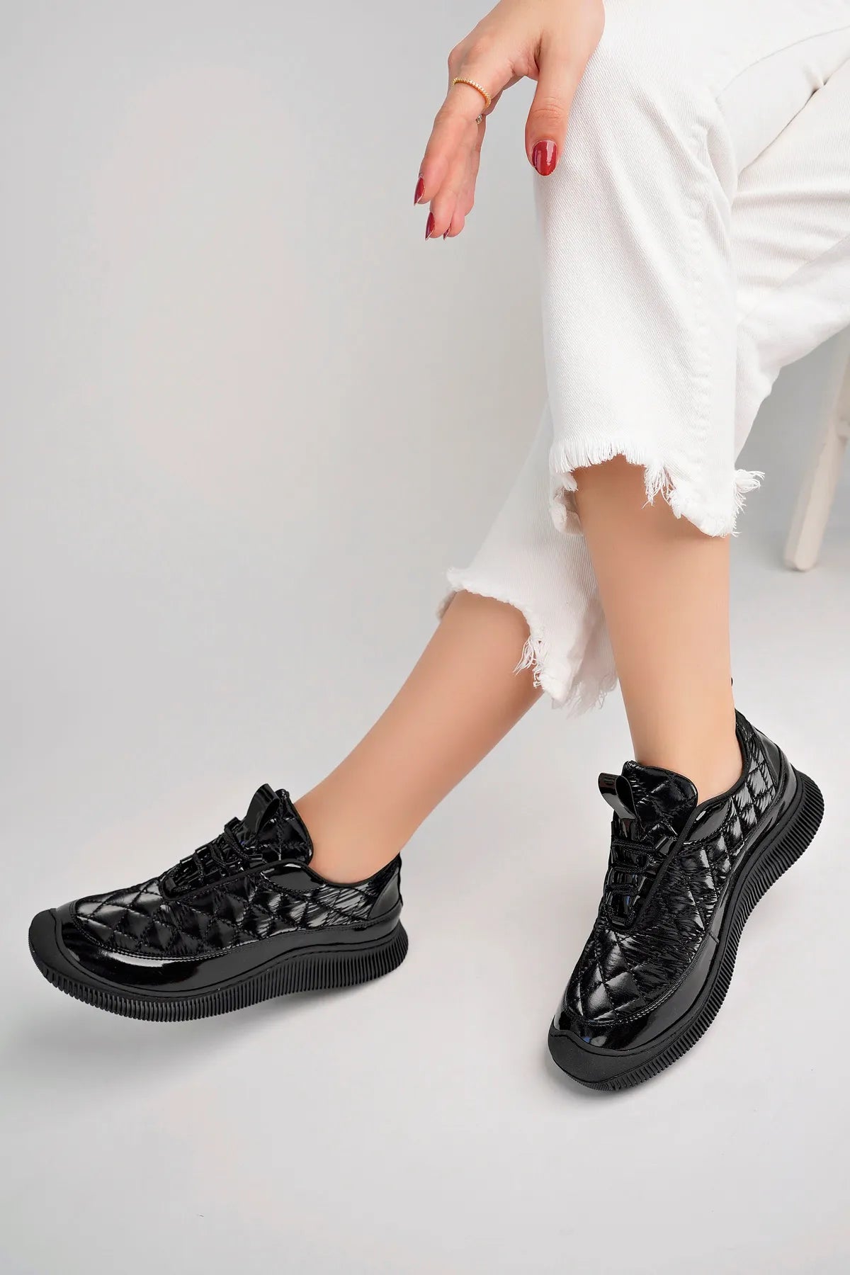 Women's Rubber Sole Casual Black Casual Sneakers