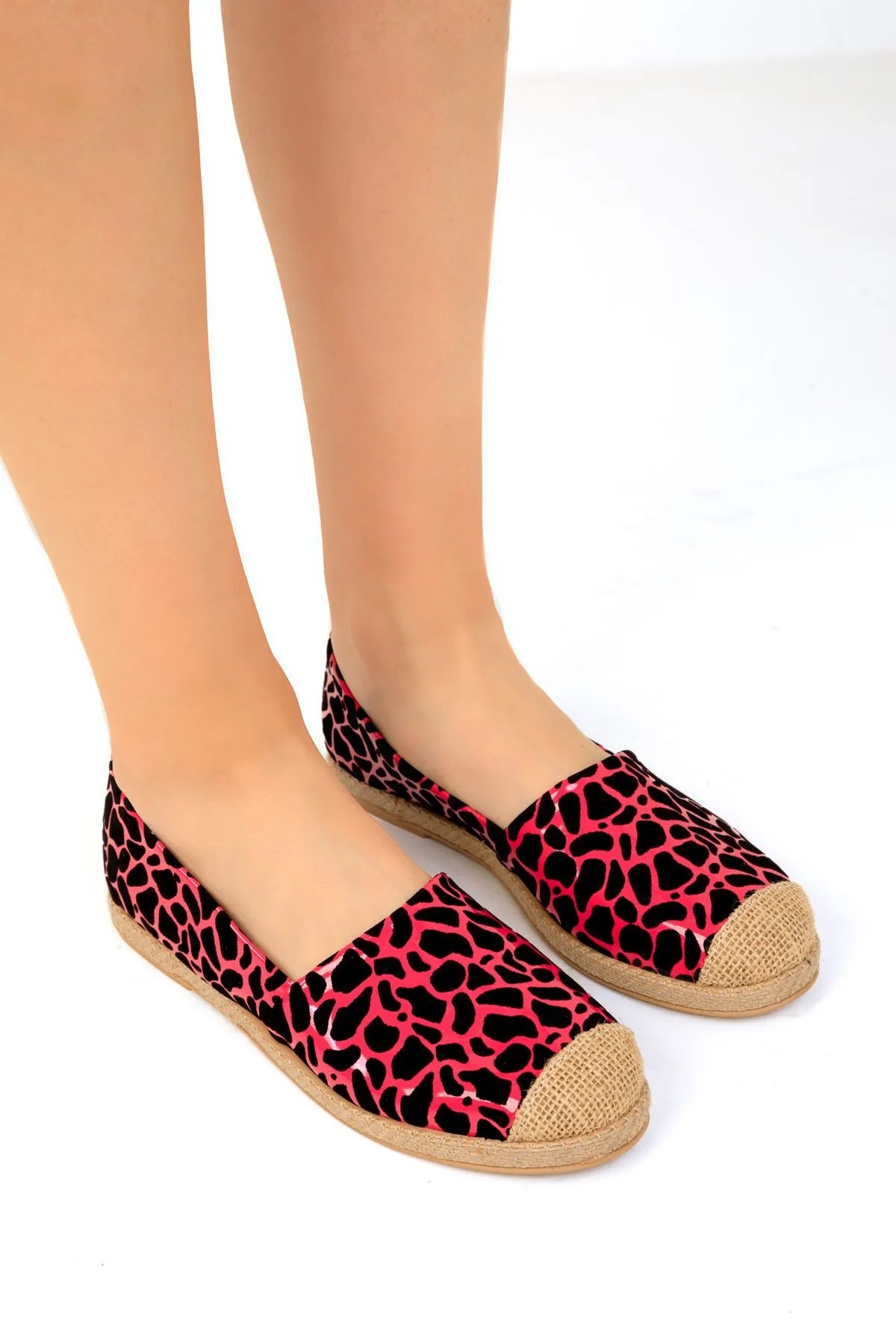 Fuchsia Leopard Women's Straw Detail Flat Shoes