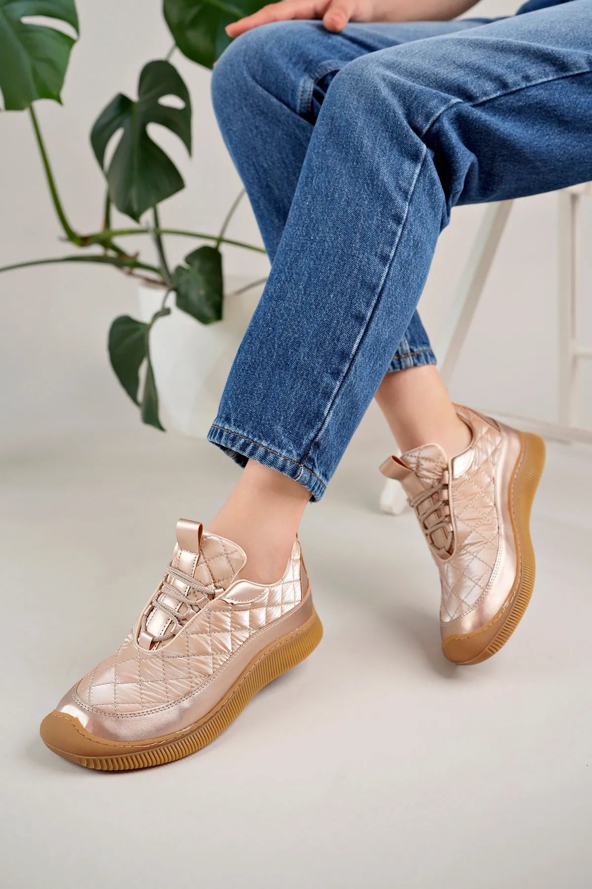 Women's Rubber Sole Casual Rose Gold Casual Sneakers