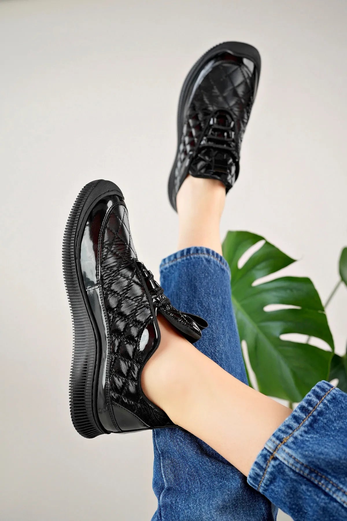 Women's Rubber Sole Casual Black Casual Sneakers