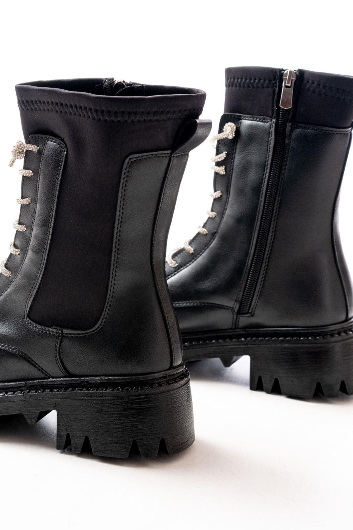 Black Flat Heeled Lace Up Zippered Daily Women's Boots