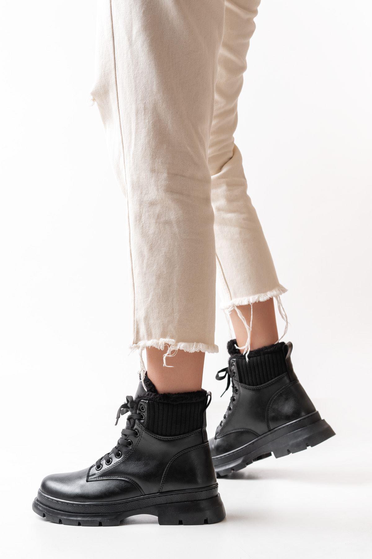 Black Lace-up Daily Women's Boots