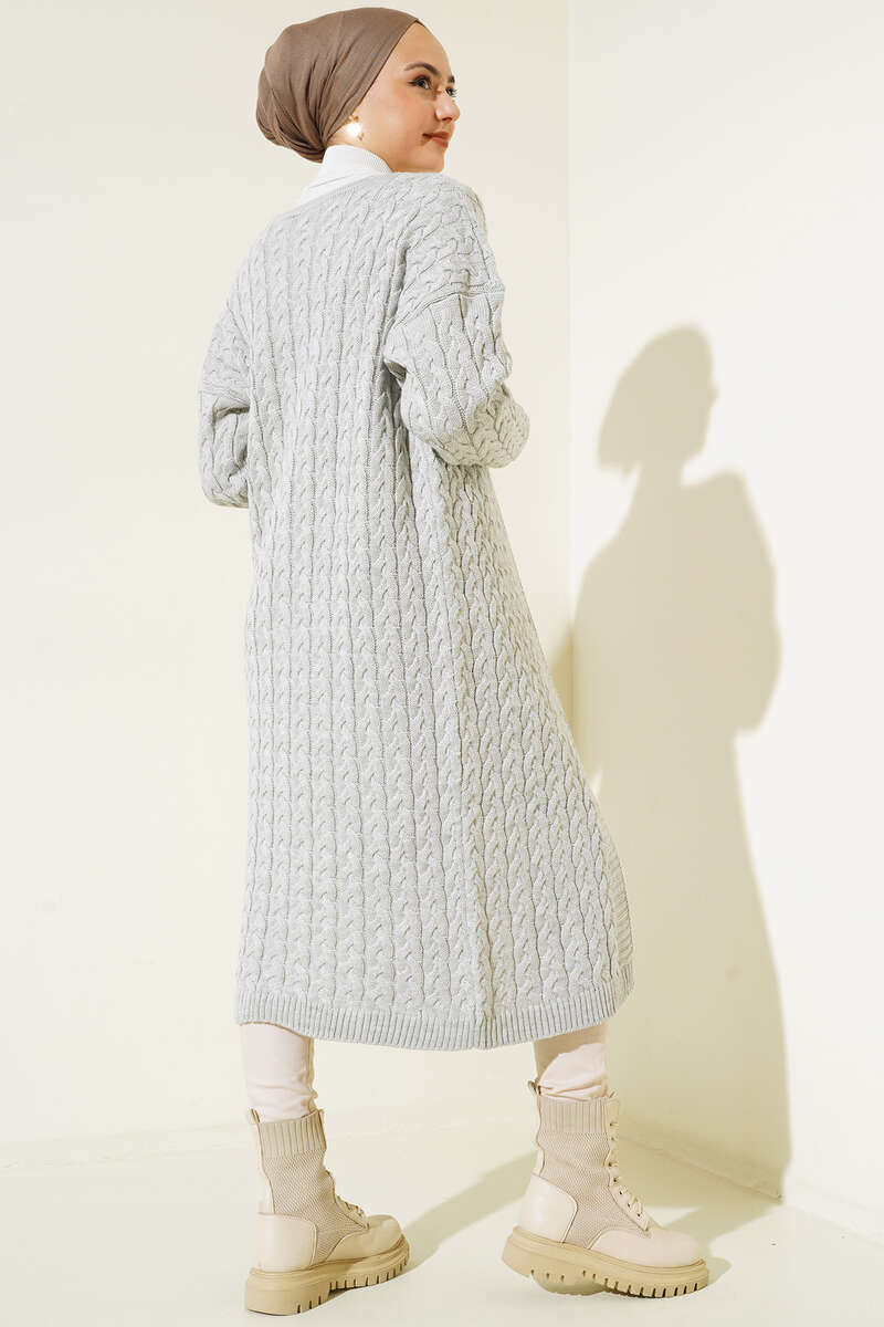 Buttoned Long Knitted Cardigan Gray