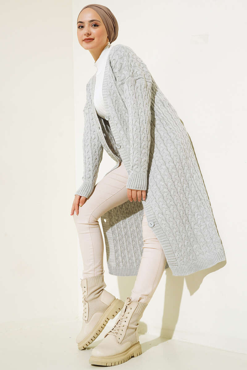 Buttoned Long Knitted Cardigan Gray