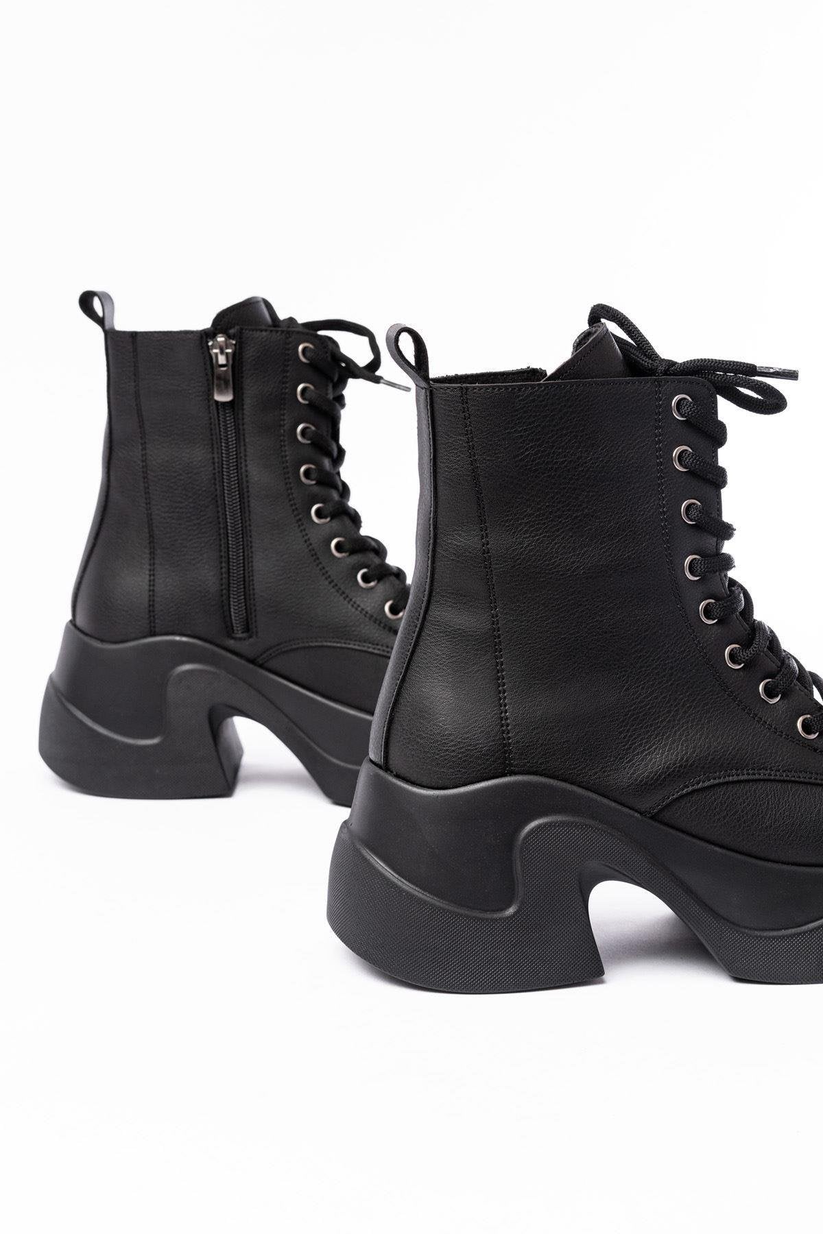 Black High-Based Lace-up Zippered Daily Women's Boots