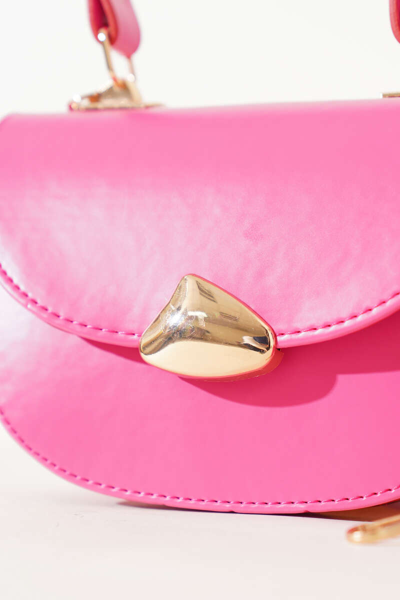 Baguette Bag with Gold Details - Fuchsia