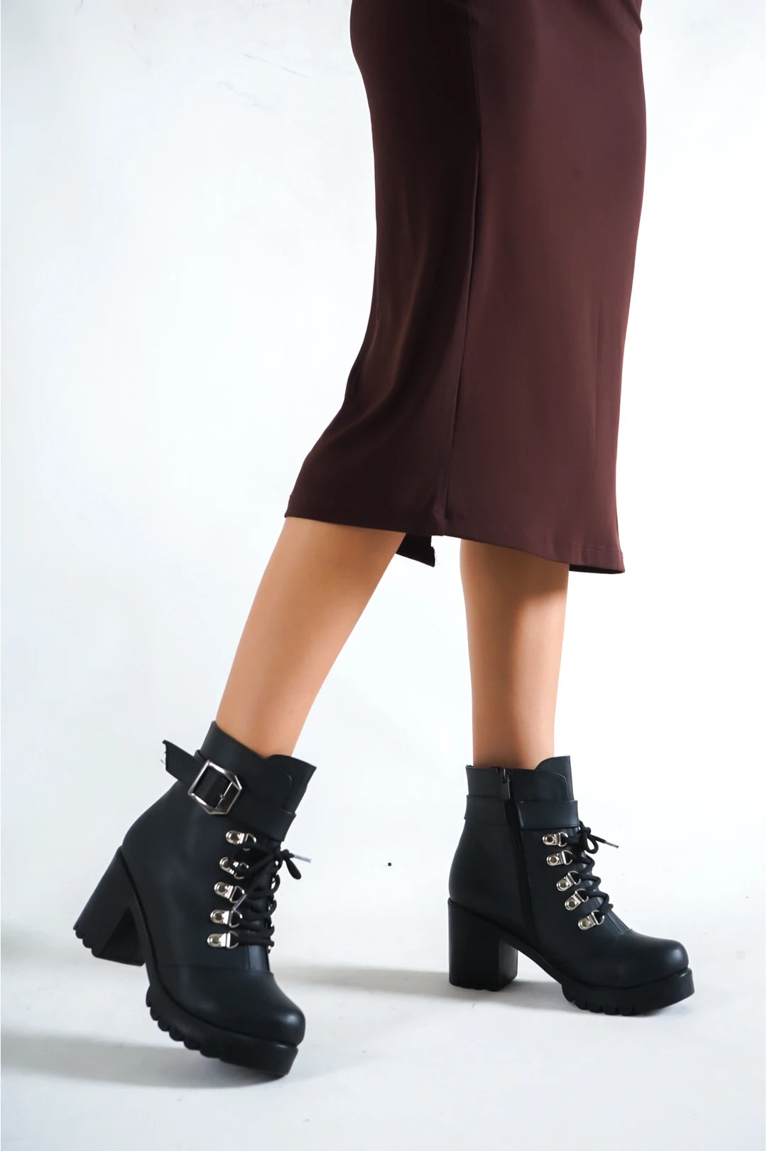 Black Leather Women's Hook Heel Boots