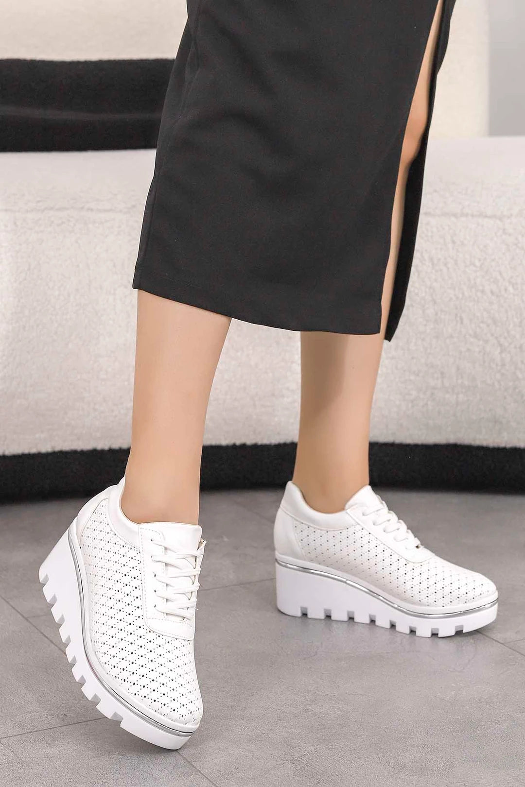 Women's White Lace-up Hidden Wedge Heel Sport Shoes