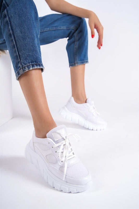 Women's White Lace-Up Mesh Casual Sneaker Sports Shoes