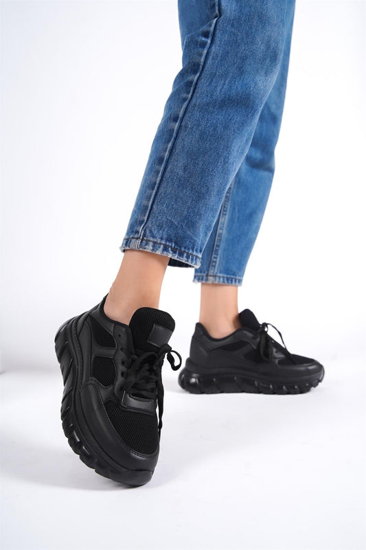 Women's Black Lace-Up Mesh Casual Sneaker Sports Shoes