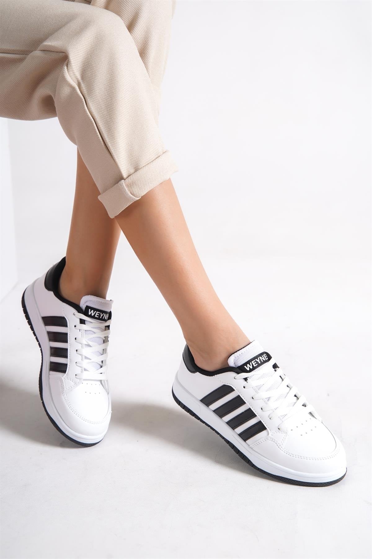 Women's White Flat Sole Lace-Up Casual Sneaker Sports Shoes