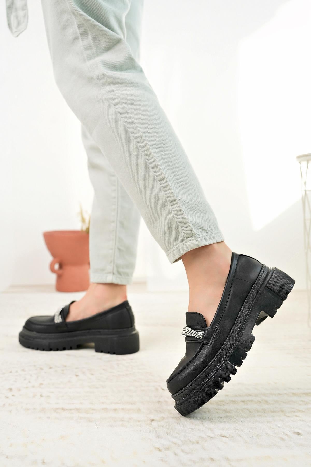 Black Masculine Women's Shoes