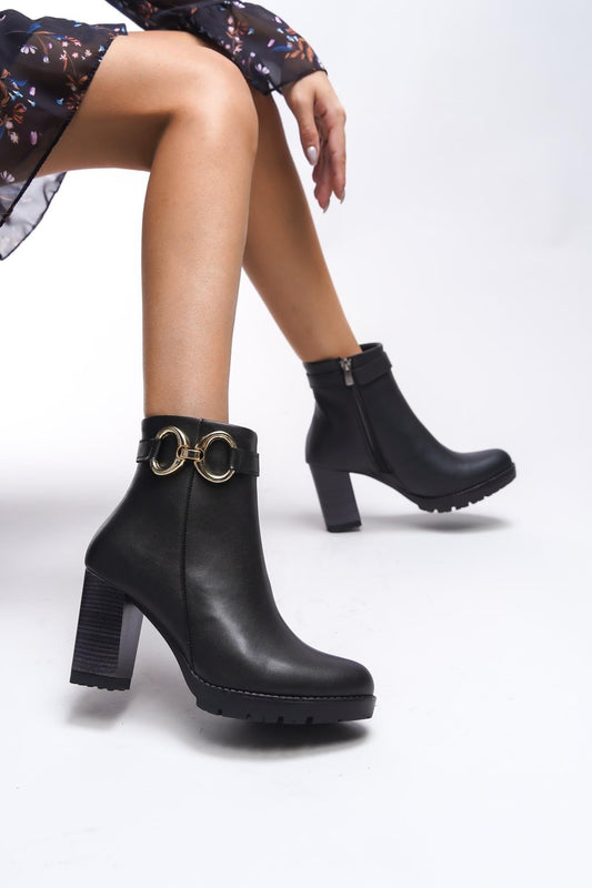 Women's Chain Detailed High Heeled Boots - Black Leather