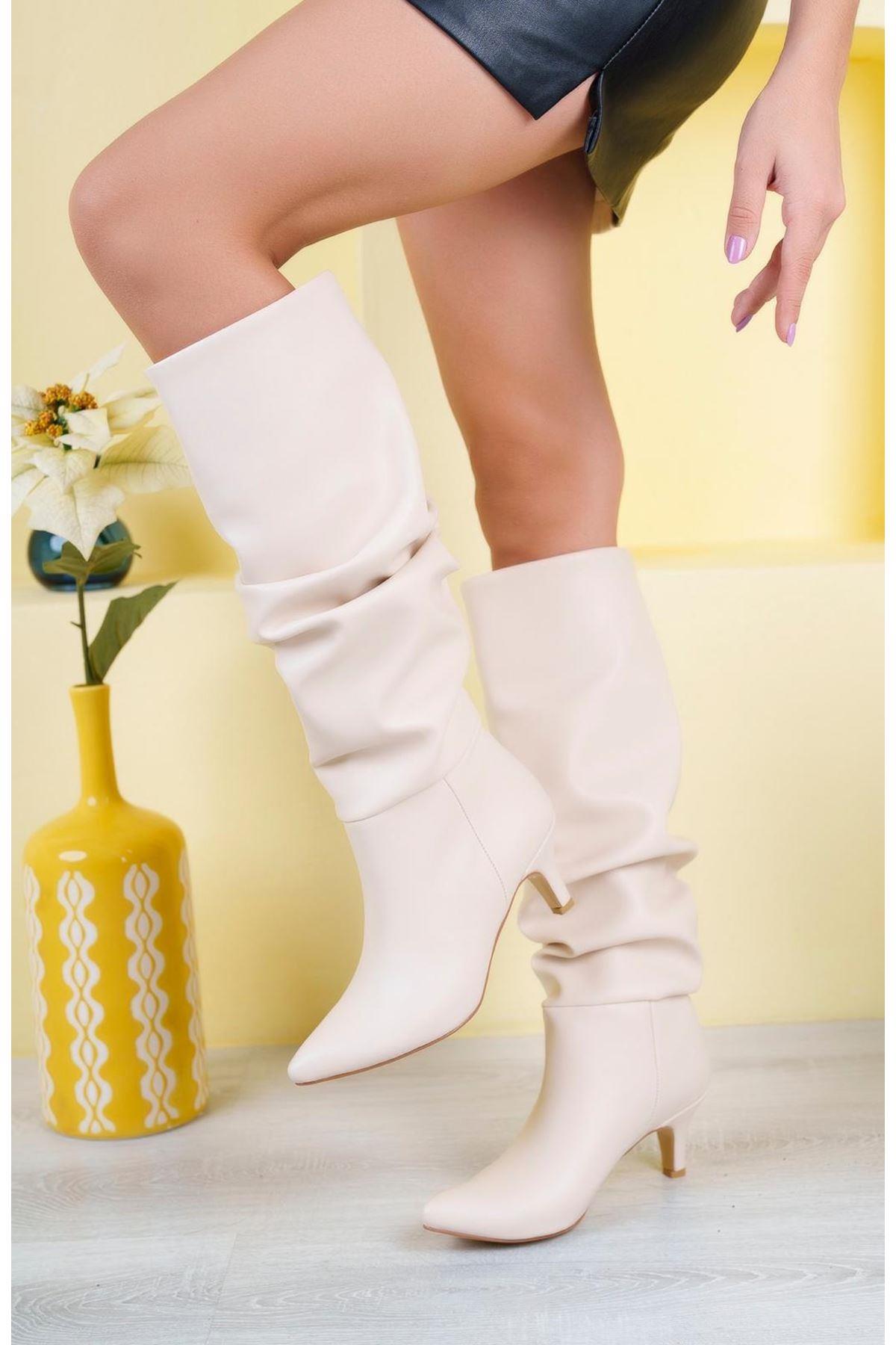 Beige Bellows Heeled Daily Women's Boots