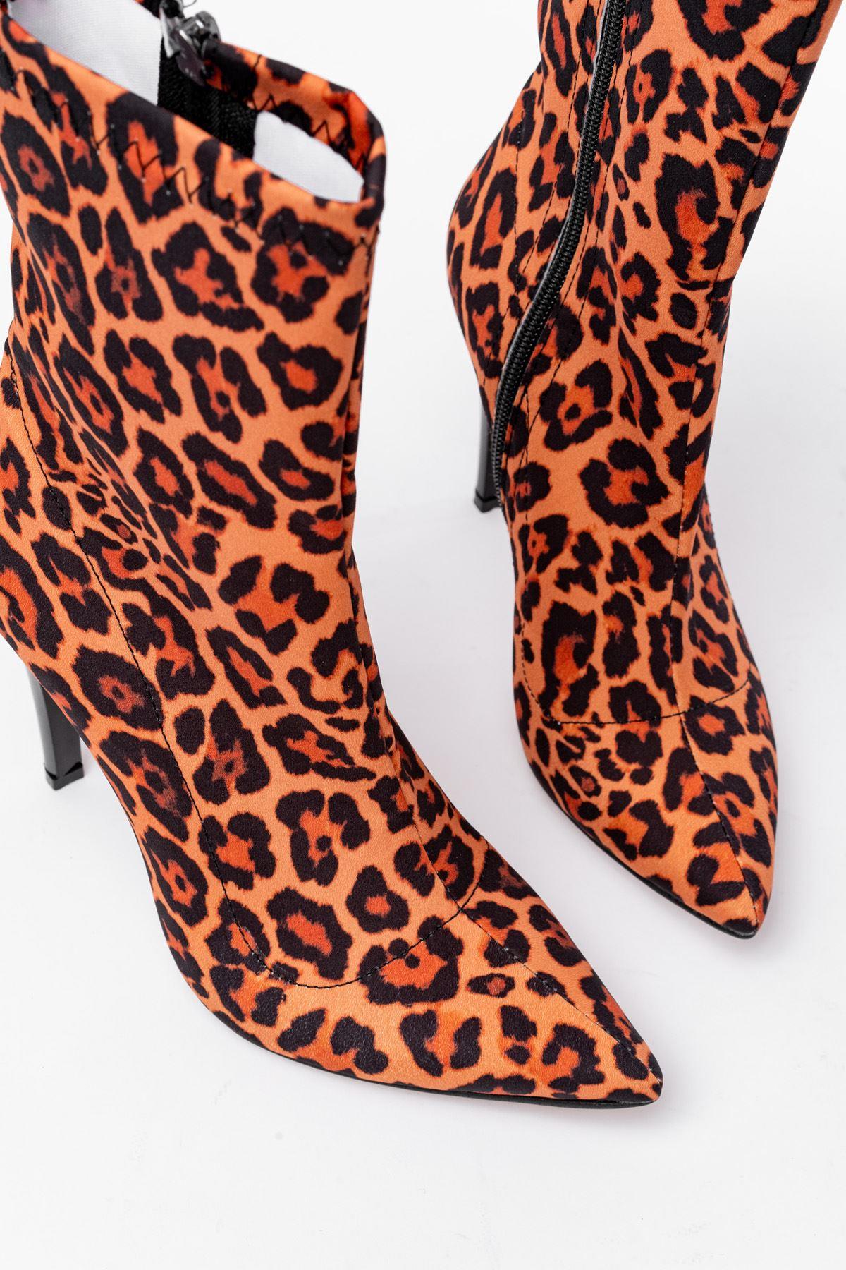 Leopard High Thin Heel Zippered Women's Boots