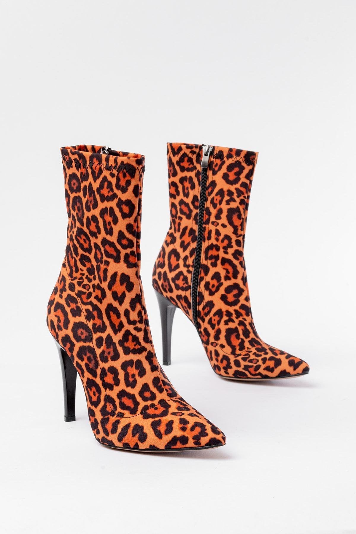 Leopard High Thin Heel Zippered Women's Boots