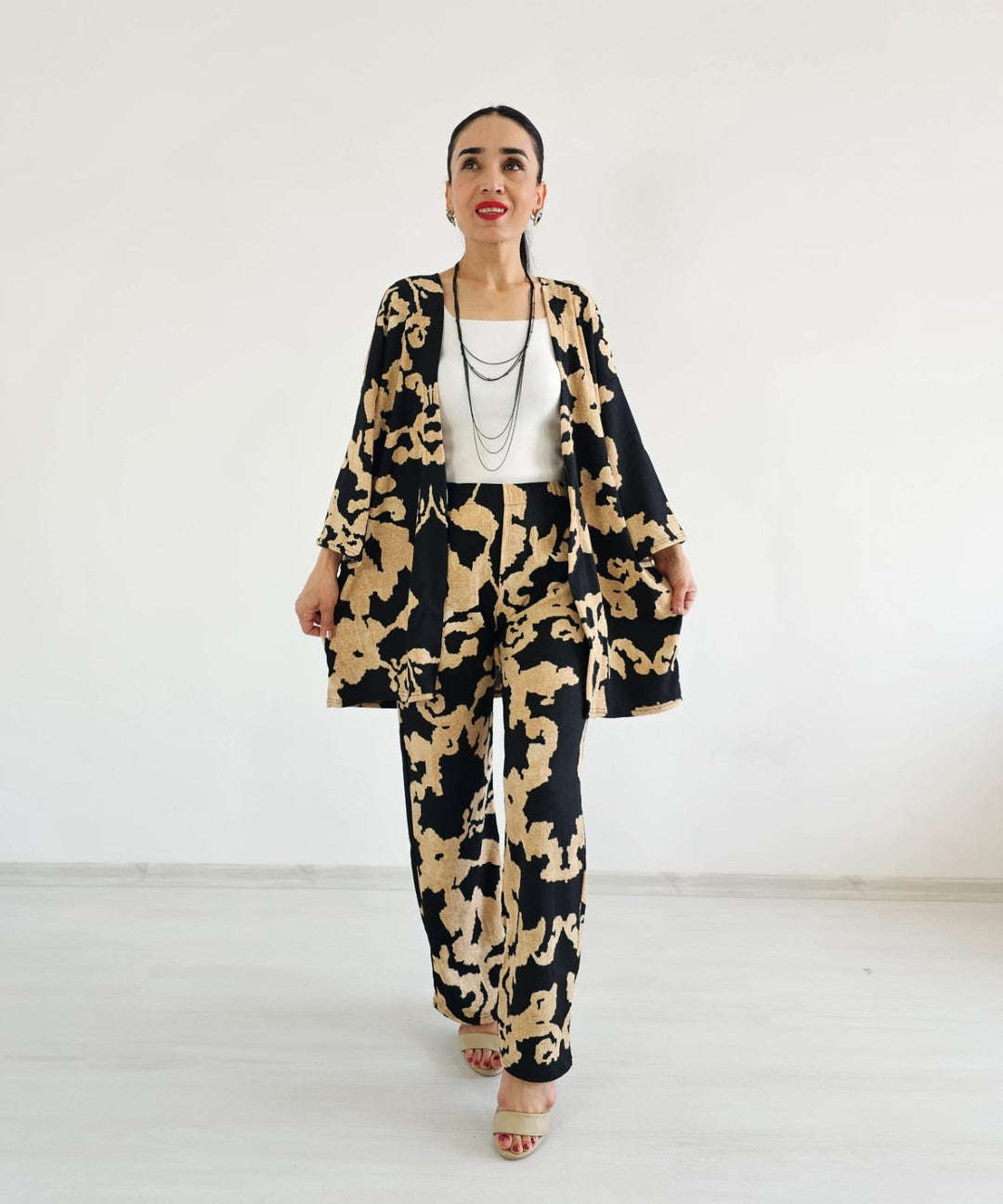 Zulaa New Patterned Kimono Set