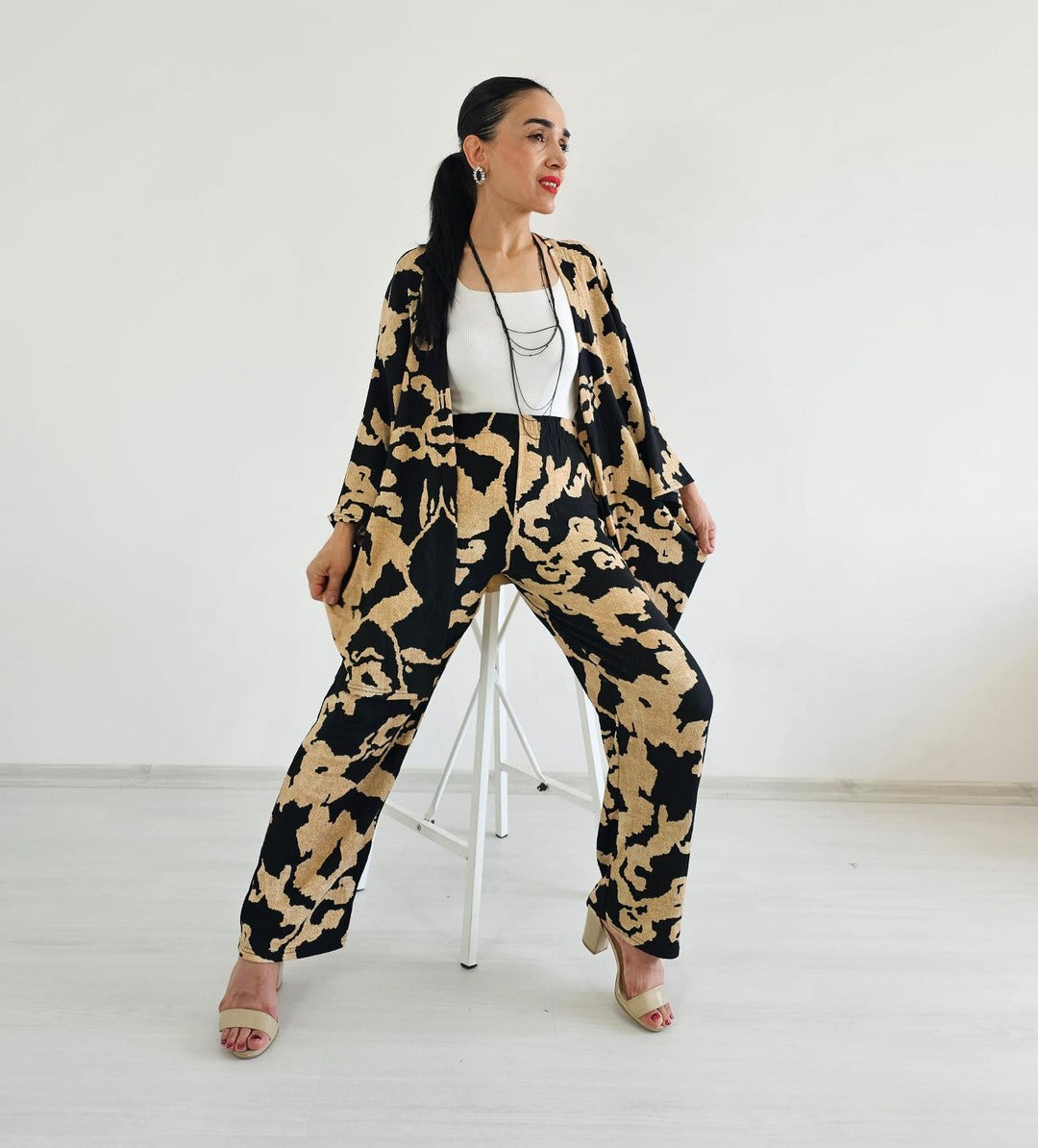 Zulaa New Patterned Kimono Set