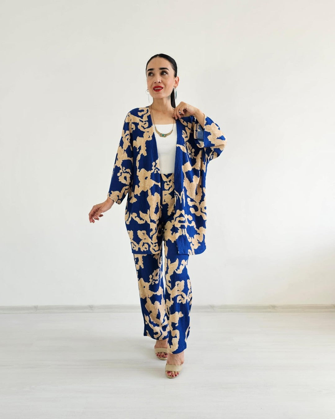 Zulaa New Patterned Kimono Set