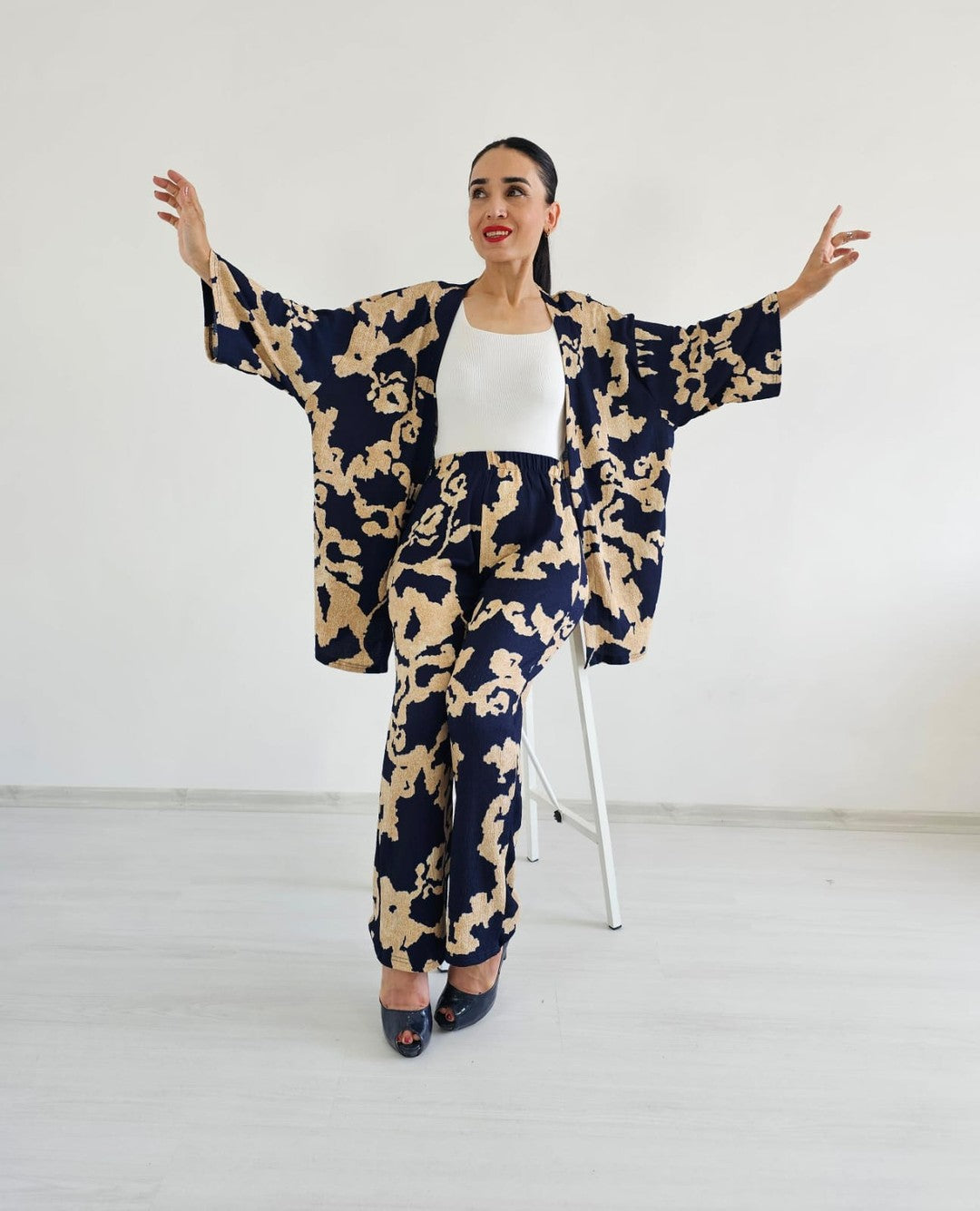 Zulaa New Patterned Kimono Set