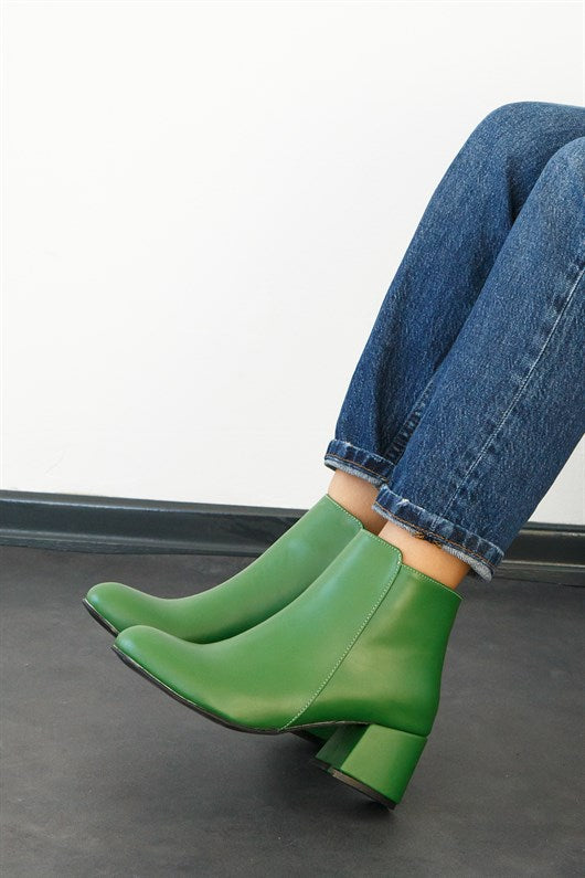 Zippered Thick Heeled Green Leather Boots